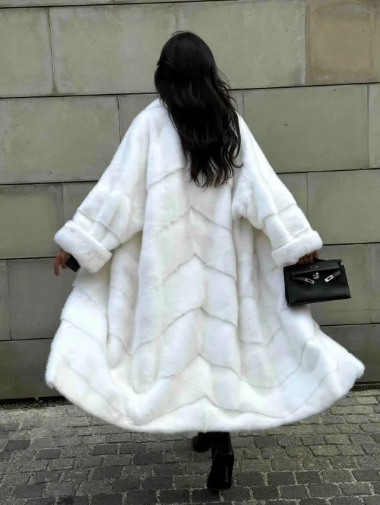Длинная норковая шуба White COLLECTION с английским воротником - фото 9