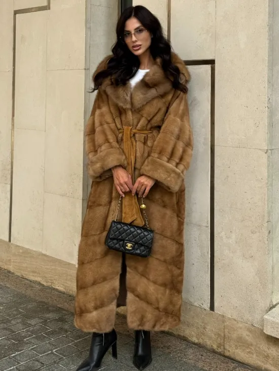 Норковая шуба с капюшоном из меха куницы - цвет карамель - фото 0