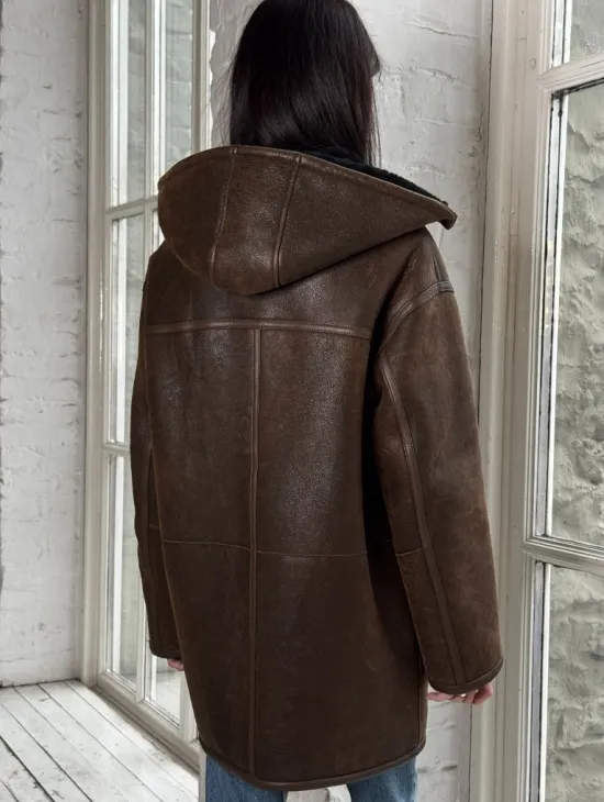 Двухсторонняя дублёнка из овчины с отстегивающимся капюшоном - фото 4