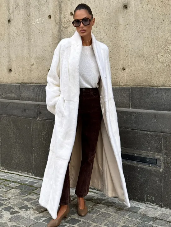 Классический стиль, белая норковая шуба - мех SAGA - фото 8