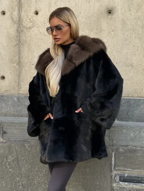Черный норковый полушубок с капюшоном куница - фото 5