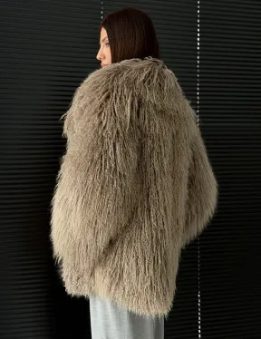 Полушубок из ламы - фото 6