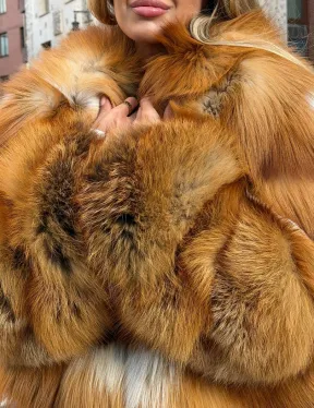 Шуба из лисы с капюшоном - фото 3