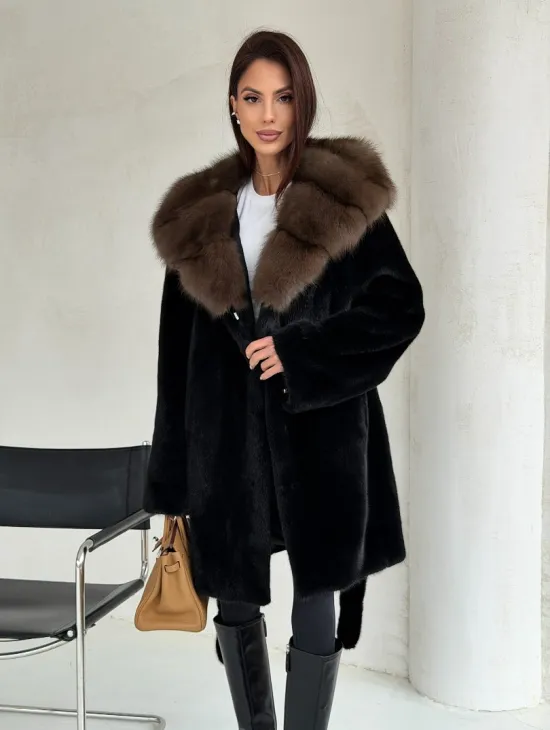 Черная норковая шуба средней длины - капюшон куница - фото 8