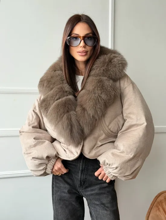 Зимний короткий пуховик с мехом - оверсайз - фото 11