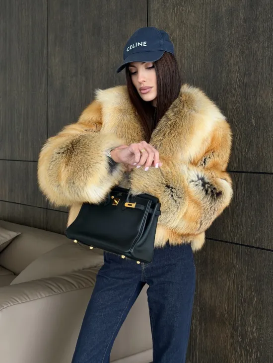 Полушубок-кроп с большим шалевым воротником из меха лисы Golden Sunrise - фото 8