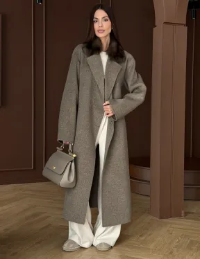 Пальто с воротником из соболя - фото 0