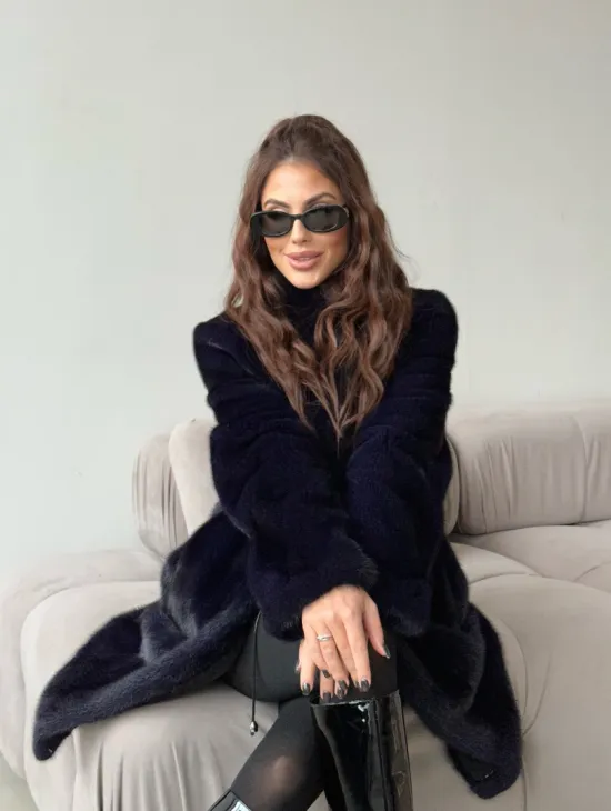 Шуба из аукционной норки стойка воротник  - цвет инфинити - фото 2