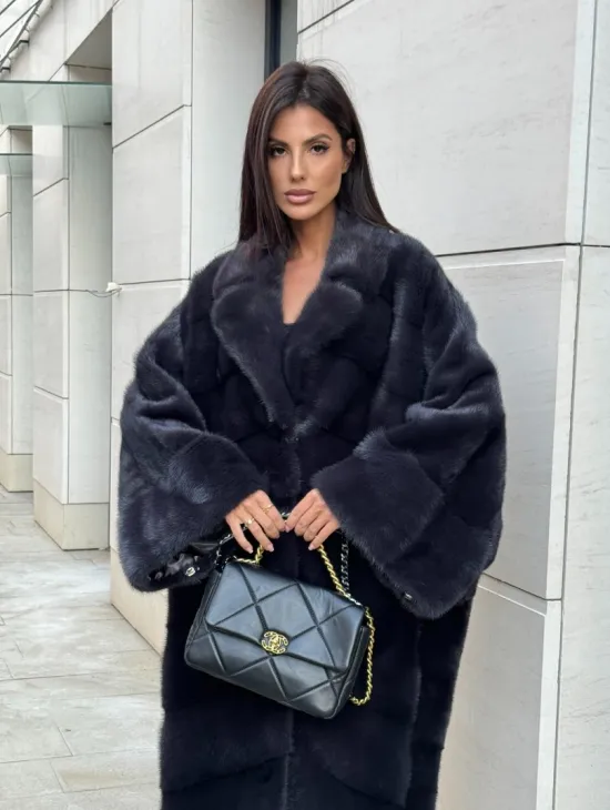 Манто из аукционной норки в цвете графит - фото 5