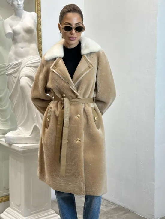 Дубленка из овчины с белым мехом норки - цвет бежевый - фото 2