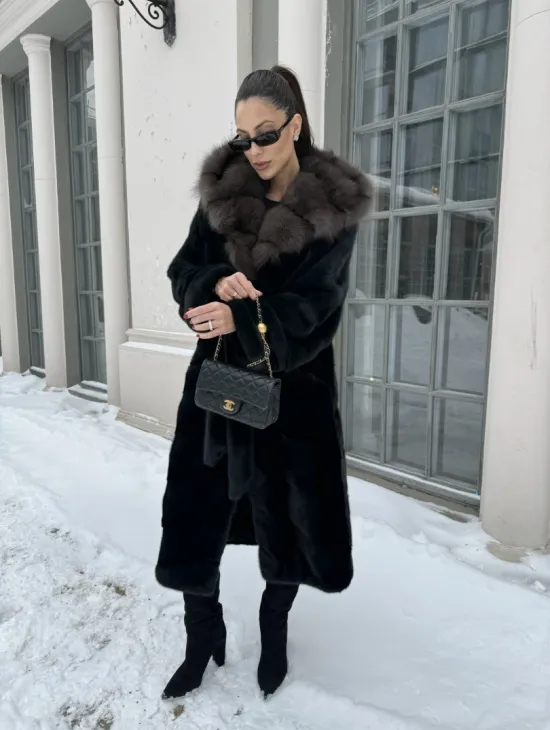 Шуба - кимоно мех аукционная норка с капюшоном куница - цвет черный изумруд - фото 6