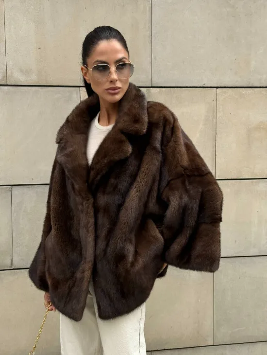 Короткая норковая шуба английский воротник роспуск - фото 7